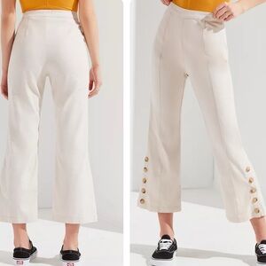 Urban Outfitters Cropped Flared Side Button Linen Pants Beige Size 2